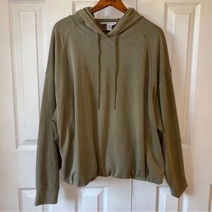 Athleta Seasoft Bubble Hem Pullover Sweatshirt Hoodie Aspen Olive Green XL